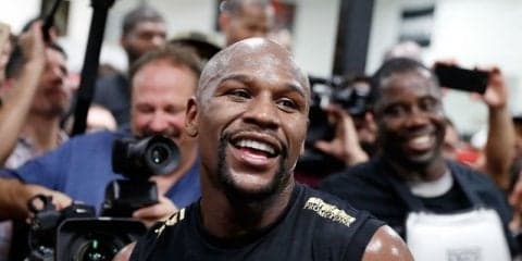 40歳の元王者メイウェザー、体力勝負では不利を認めるが「経験では俺のほうが上」