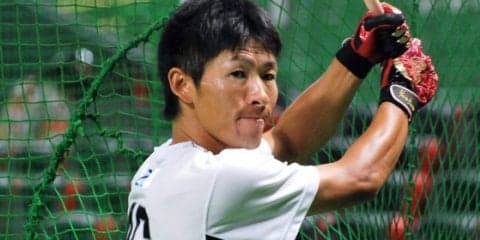 復帰後初安打のホークス本多、二塁スタメン争いへ「1試合ごとに強い気持ちで」
