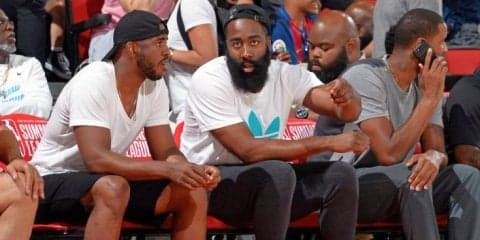 ロケッツのジェームズ・ハーデンとクリス・ポールがイベントで競演、新バックコートコンビへの期待を煽る妙技を連発！