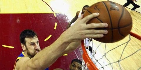 セルティックスがアンドリュー・ボーガットに興味、ペイント内で盤石の堅守を見せるベテランが加入すれば超強力ロスターに