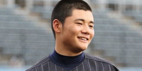 侍U18代表、カナダで初練習　中村は「清宮のアドバイス」で一塁の練習も