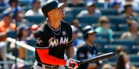 地元紙が“猛プッシュ”　驚異の本塁打量産、スタントンはMVPに輝くべきか