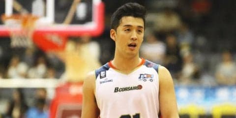 盟友対決でBリーグデビューを果たした注目のルーキー田渡凌、ベテラン中心の横浜ビー・コルセアーズを変える『劇薬』に