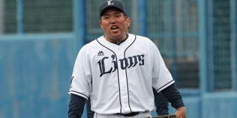 8月パは西武山川が2冠、ハム大谷は打率.389で1位、鷹サファテは圧巻11セーブ