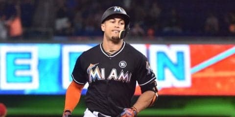 スタントンが4試合ぶりの一発、特大弾で今季52号