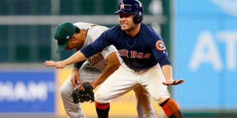 “小さな巨人”アルトゥーベが偉業達成、現役唯一6年連続30盗塁をマーク