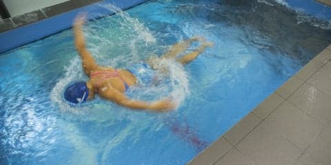 改めて知りたい正しい泳ぎ方と練習法＜背泳ぎ&バタフライ編＞