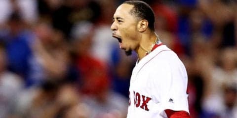 捕球確率6％の“5つ星”美技、18M疾走→横っ飛び→地面スレスレで驚愕の好捕