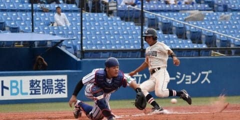 【東都大学野球 秋季リーグ戦 1部】 國學院大vs立正大2回戦 小玉和樹の好救援＆前日の悔しさ晴らした貞光広登の走攻に渡る活躍で國學院大が逆転勝ち！