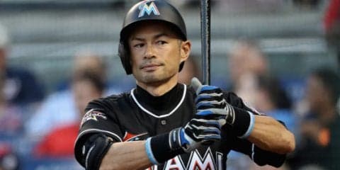 「代打キング」へ2本と迫るイチロー、慣れない代打の変化を地元紙に明かす