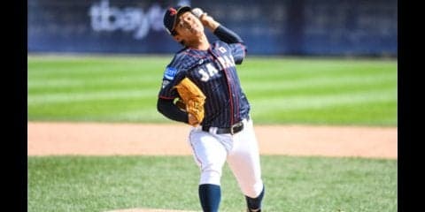 外国人がクルクル三振。侍ジャパン・ 田浦文丸の魔球に世界がたまげた