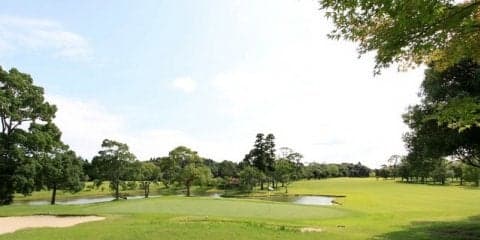 男女が協力してハーフプレーする「ゴルフ ラウンド婚活パーティ」開催