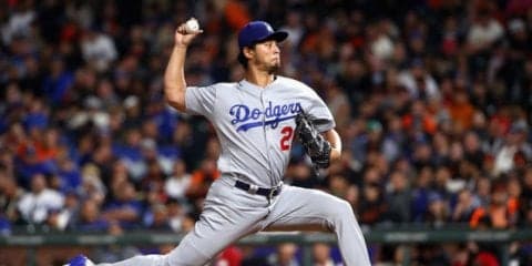 左右エースがハイタッチ　カーショーもダルビッシュ絶賛「素晴らしかった」