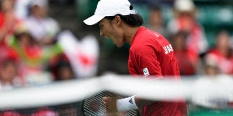 添田豪がモンテーロから第2セットを奪い、セットカウント1-1 [デ杯ワールドグループ・プレーオフ 日本対ブラジル]