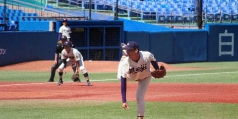 台風一過の空のもとで集中打！明大が一発攻勢＆12安打で法大に2連勝！【東京六大学野球】