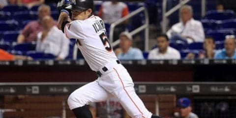 イチロー1イニングに左へ右へ2安打記録、米3078安打で歴代21位まで3本