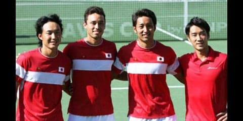 錦織なしでも大丈夫。日本のデ杯勝利は、エース杉田祐一が引っぱった