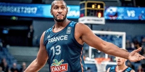 2014年にスパーズ優勝に貢献した実力者、ボリス・ディーアウがフランスリーグ復帰「若い選手を導くことで役に立てる」