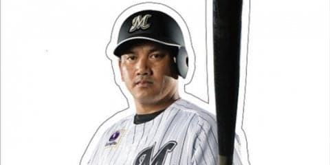 ロッテが24日引退試合で井口の日米3球団ユニホーム等身大パネルを設置