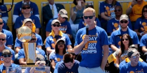 ドナルド・トランプに反発するNBA選手たち、王者ウォリアーズのホワイトハウス表敬訪問はいまだ決まらず