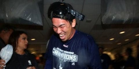 ドジャースが地区5連覇、歓喜のシャンパンファイト