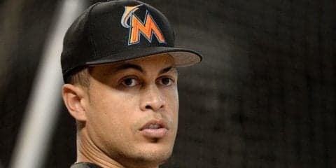 スタントンが今季57号、60本の大台まで残り3本