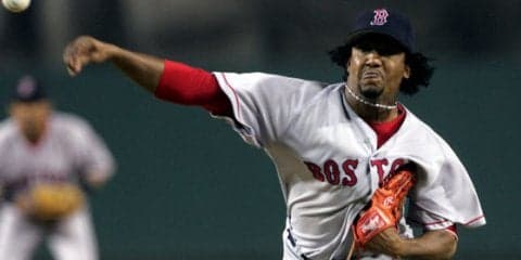 タイガースが殿堂219勝マルティネスの息子と契約、将来有望な17歳三塁手