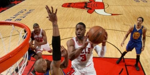 ブルズとの契約バイアウトが成立したドウェイン・ウェイドに接触したチームの中にはウォリアーズが!?