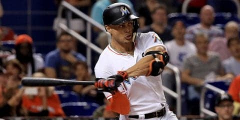 【MLB】スタントン、60発へ最終戦は1番で先発へ　イチローも代打安打記録に「1」