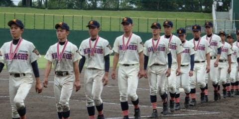 甲子園V花咲徳栄と7回まで好勝負　公立校率いる老練監督が見据える選抜切符