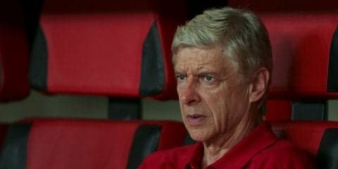 バルセロナに他国リーグ移籍報道、ベンゲル監督「プレミアはスペインより先に…」