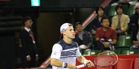 シュワルツマンがベスト4、「エキサイティングな展開になったが勝てて本当によかった」[楽天ジャパンオープン]