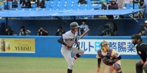 陸の王者の四番・岩見4試合連続アーチ！柳町3打点！慶大が延長戦の末に明大を下す！【東京六大学野球】