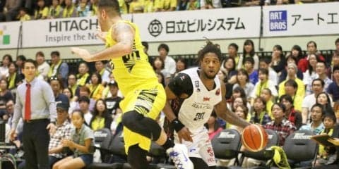 三遠ネオフェニックスのカルティエ・マーティンは相手を翻弄する大型ガード、チルドレスに代わるプレーメーカーに期待大！