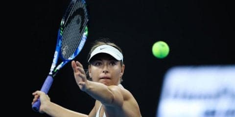 シャラポワがフェーゲレを圧倒し準決勝進出[天津オープン]