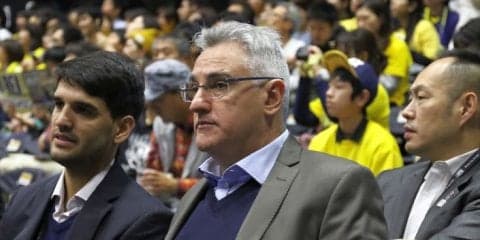 日本代表ヘッドコーチのフリオ・ラマスが今日の栃木ブレックスvs千葉ジェッツを視察「これから全チームを見る」と意欲