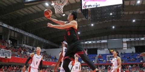 攻守が噛み合ったアルバルク東京、故障者続出の横浜ビー・コルセアーズを下し首位をキープ