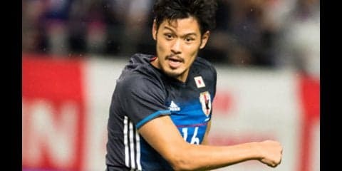 スペインの名指導者から苦言。「日本のダブルボランチは動きすぎだ」