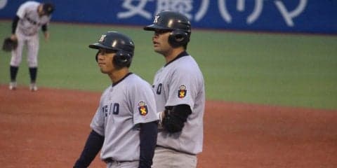 岩見雅紀が年間リーグ最多記録となる12号バックスクリーン直撃弾で立大に連勝！通算本塁打は3位に【東京六大学野球】
