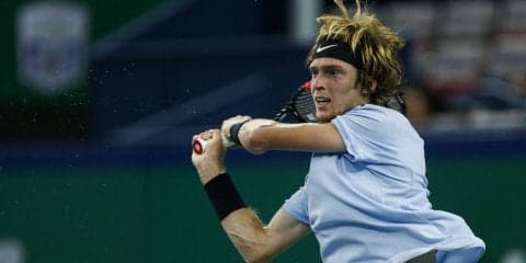 ルブレフは接戦の末、予選勝者に敗退[クレムリン・カップ]