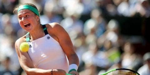 WTAファイナルを飾る、オスタペンコとムグルッサの間に散る火花