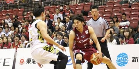 川崎ブレイブサンダース、土壇場での連続スティールと守備の踏ん張りでサンロッカーズ渋谷に競り勝つ