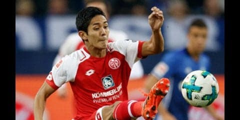 孤立したマインツ武藤嘉紀。「いや、強いですねえ」とシャルケに完敗