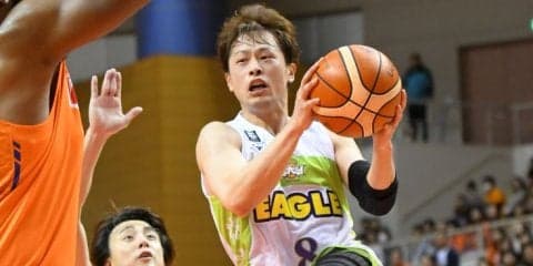 レバンガ北海道の『粘りのバスケ』は第4クォーターに効く！ 連日の逆転劇で新潟アルビレックスBBを撃破