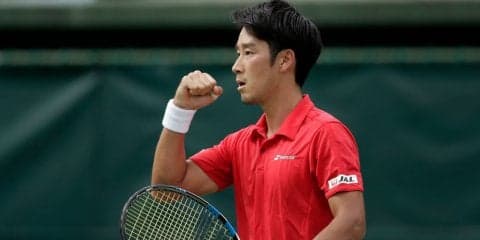 杉田VSシャポバロフ スピードのあるラリーを制し杉田が第1セット先取[スイス・インドア]