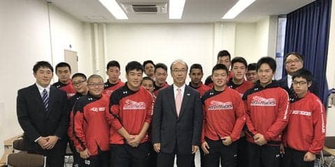 JAFA国吉会長が開志国際高を激励