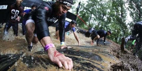 「リーボック スパルタンレース」男子優勝タイム1時間8分28秒、女子優勝タイム1時間32分33秒