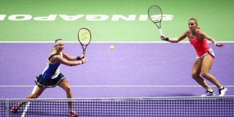 バボス／フラバチコバペアが初戦を快勝、「今日は出だしからいい試合ができた。」[WTAファイナルズ]