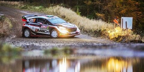 WRCラリーGB：エバンスが母国戦で初勝利目前、ポディウム争いはさらに白熱