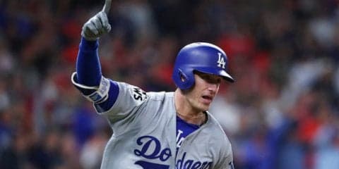 【MLBプレーオフ】ドジャースが敵地で意地　9回に若手打者爆発、ベリンジャーV打で2勝2敗タイ